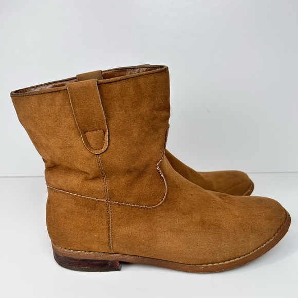 Expression tan low boots, Size 8, faux suede, western cowboy festival - Picture 4 of 7